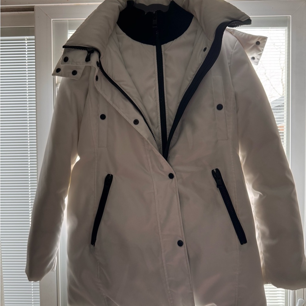 Andrew Marc White Puffer Jacket with Black Accents